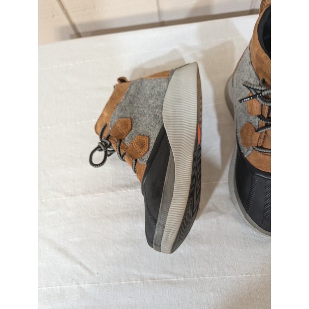 Sorel Out N About III Classic Waterproof Duck Boots Tan Grey Black 2099101244 8 - Picture 6 of 16